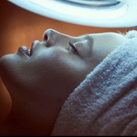 Viva Day Spa Holiday Glow HydraFacial