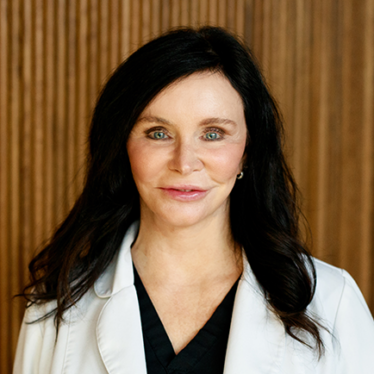 Julia Hoy, FNP-C is an aesthetic Nurse Practitioner and injection specialist at Viva Day Spa + Med Spa in Austin, TX.